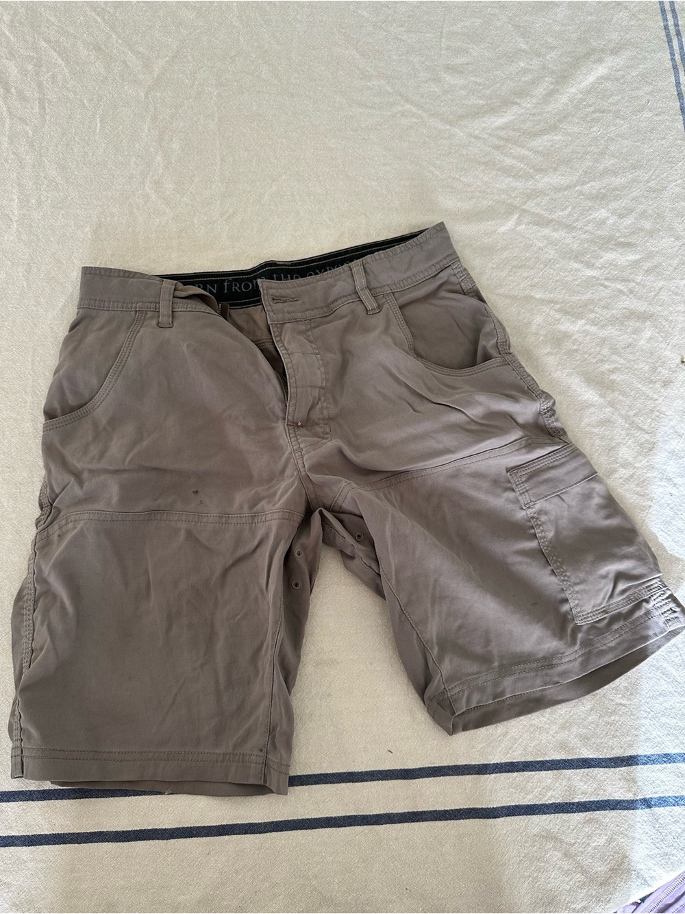 PRANA Men's Gray Utility Cargo Shorts